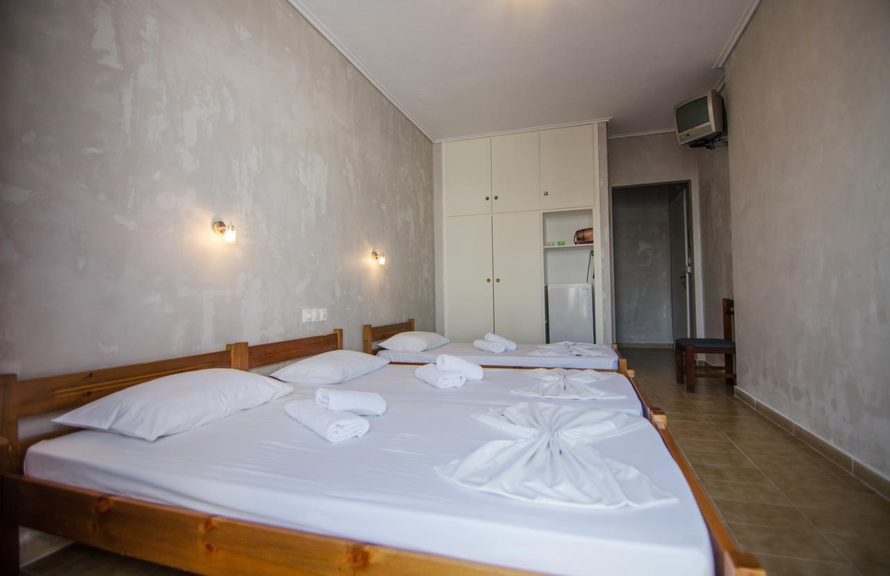 George & Irene Hotel إيوس خورا المظهر الخارجي الصورة