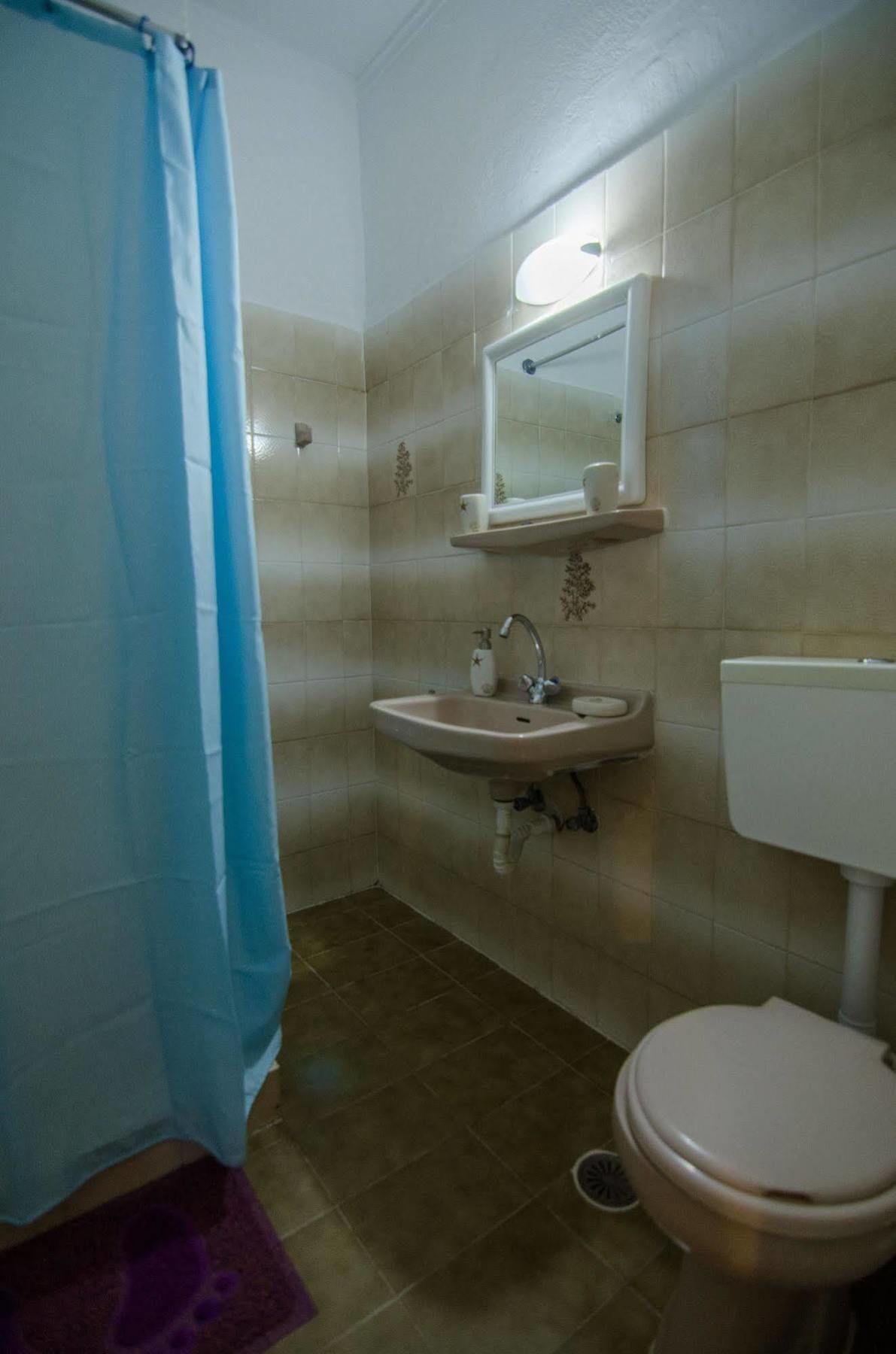 George & Irene Hotel إيوس خورا المظهر الخارجي الصورة